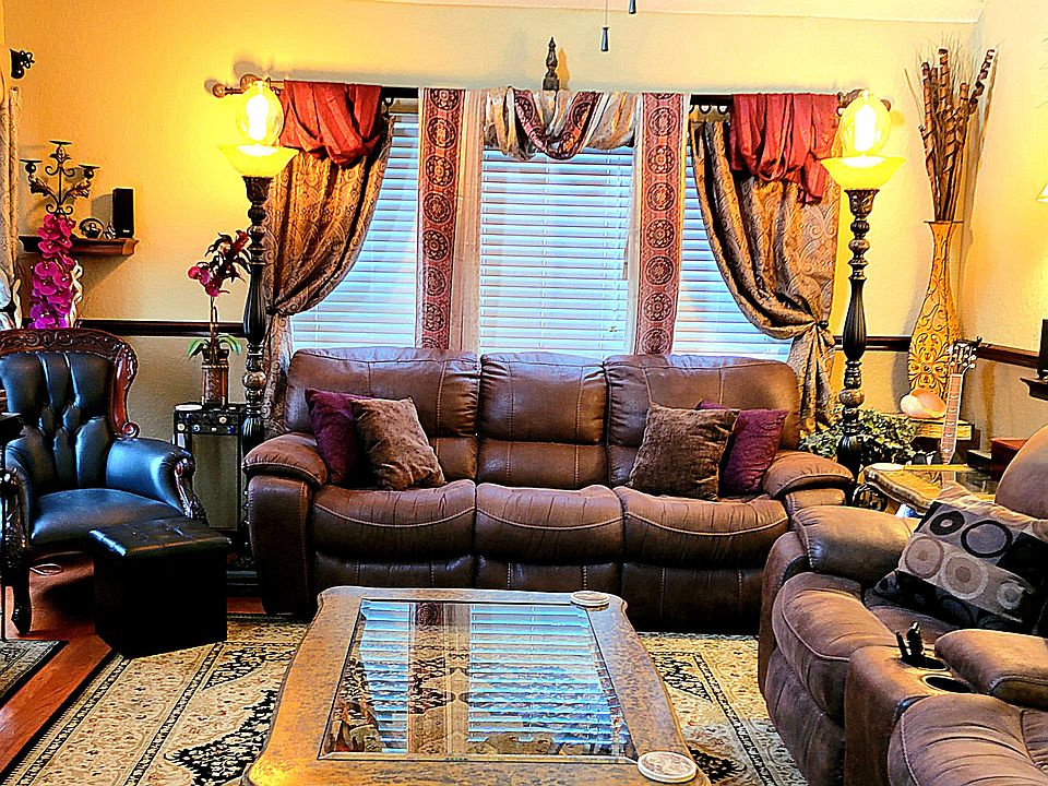 1st image of 10546 Windsor Lake Ct
