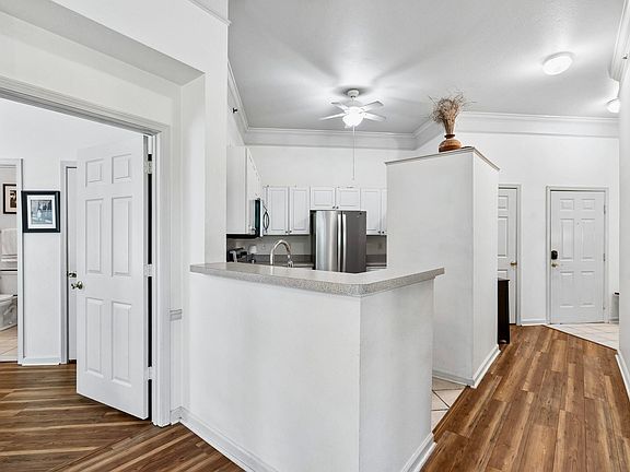 5th image of 1826 Telfair Way