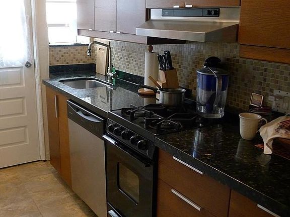 3rd image of 817 Meridian Ave #1XX