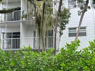 12290 NE 11th Ct APT 101, North Miami, FL 33161