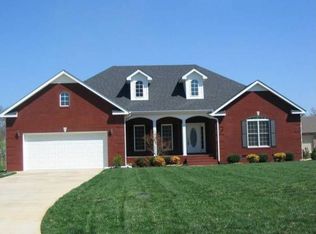 365 Crimson Dr, Winchester, TN 37398