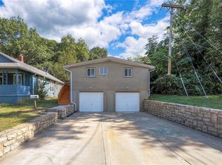 1103 S Crisp Ave, Independence, MO 64054