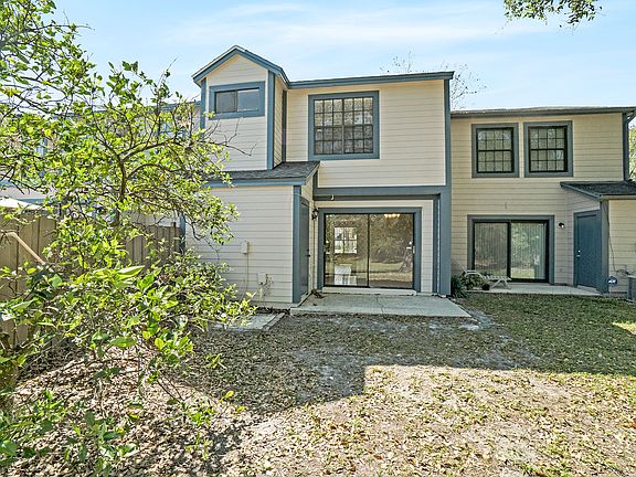 5th image of 2832 Revere Ct