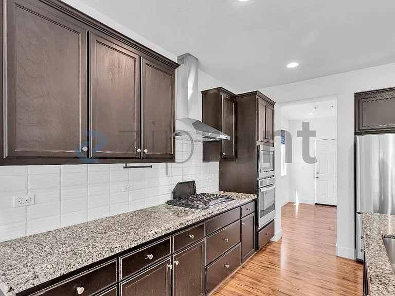 1483 S Barker St — Photo 11
