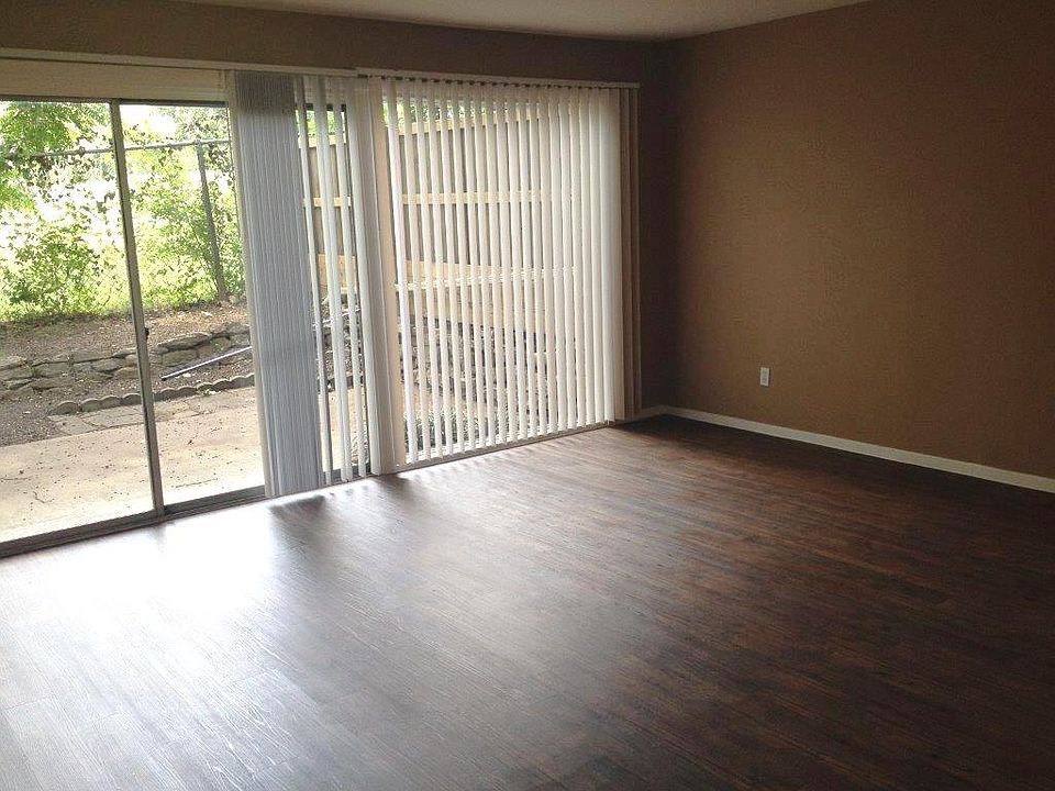 1st image of 1330 Winding Brook Ln APT 197A
