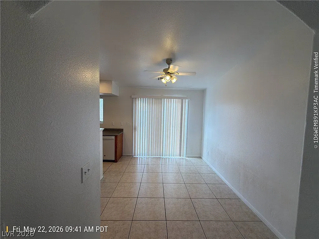 3 bed, 2.0 bath, 1495 sqft, $1,975 — Photo 4