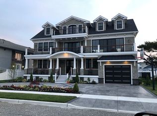 400 28th St S, Brigantine, NJ 08203