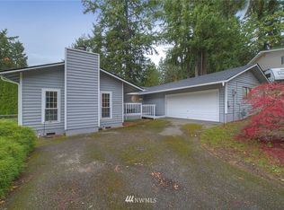 2362 NE Meadowlark Cir, Bremerton, WA 98311