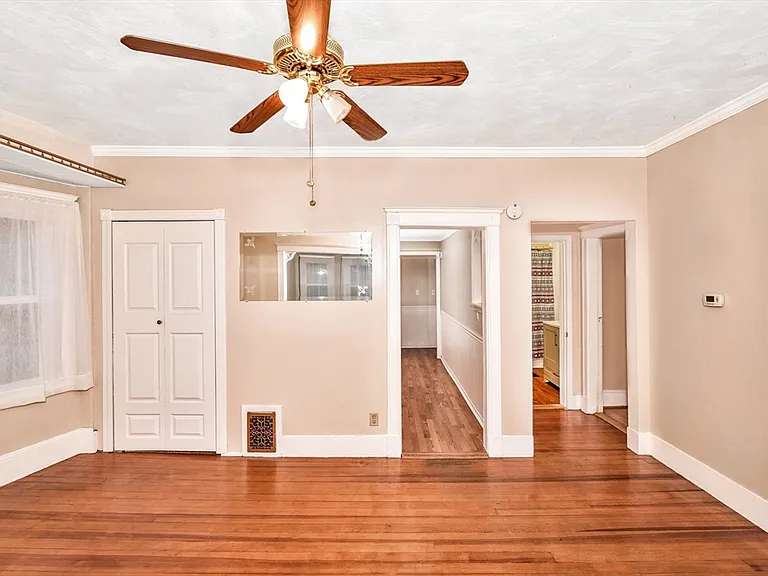 1877 Hyde Park Ave #3 — Photo 9