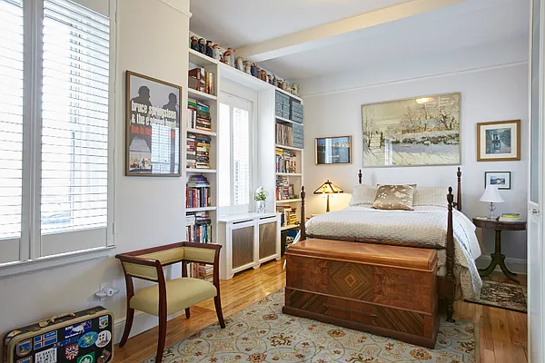 Sold by Brown Harris Stevens | media 19