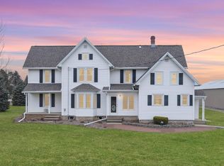 N180 Island Rd, Neenah, WI 54956