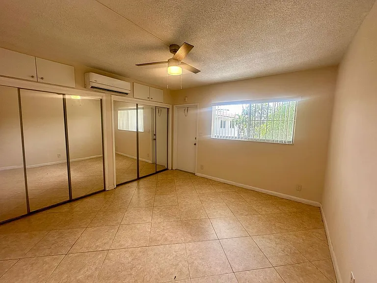 2170 NE 51st Ct #B25 — Photo 13