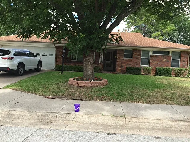 7005 Rockdale Rd