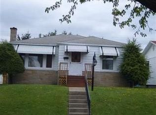 308 S 10th St, Coshocton, OH