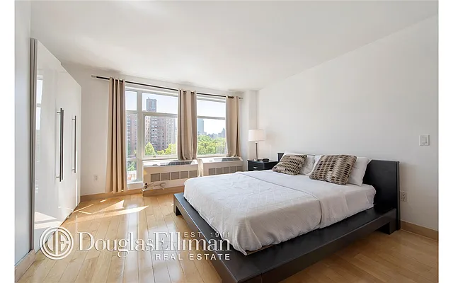 Sold by Douglas Elliman | media 5