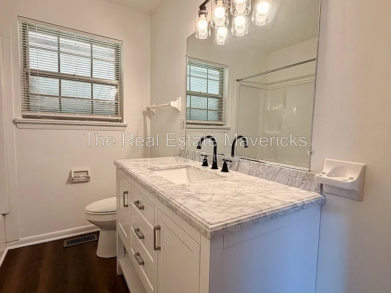 3638 Missionaire Ave — Photo 10