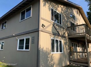2622 Glacier St, Anchorage, AK 99508