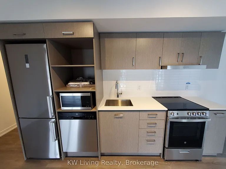 219 Dundas St E #1607 — Photo 2