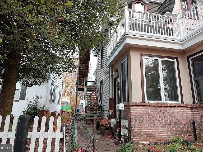 804 Rancocas Ave — Photo 2