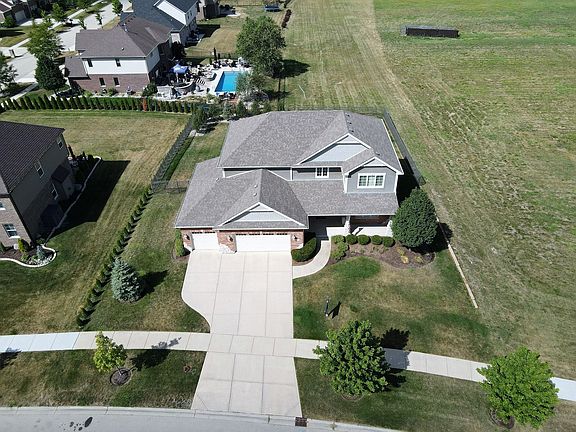 3rd image of 12986 Dunmoor Dr