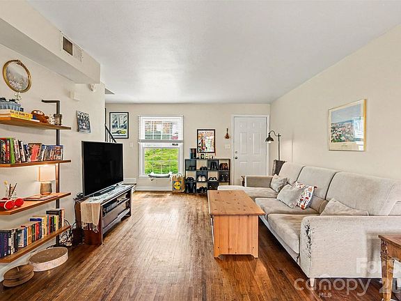 4th image of 4329 Hathaway St APT G