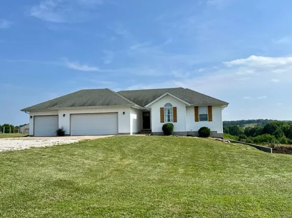 7782 E Farm Road 50, Strafford, MO 65757