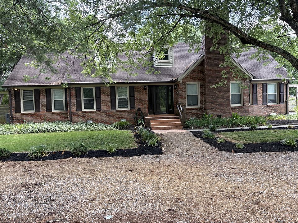 1st image of 216 McKaig Rd