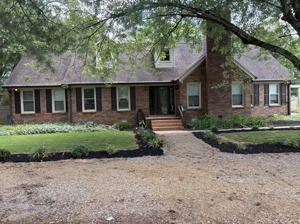 216 McKaig Rd, Murfreesboro, TN 37127