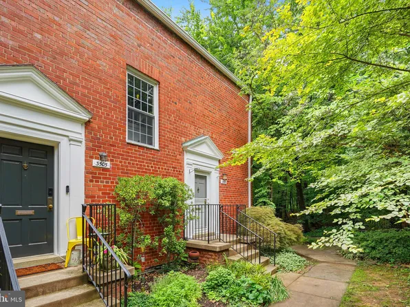 3503 Martha Custis Dr, Alexandria, VA 22302