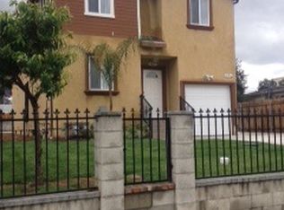 422 1/2 W 102nd St, Los Angeles, CA 90003