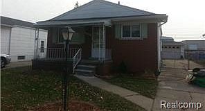 2nd image of 13846 Hovey Ave