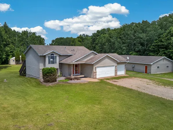 8688 380th St, North Branch, MN 55056