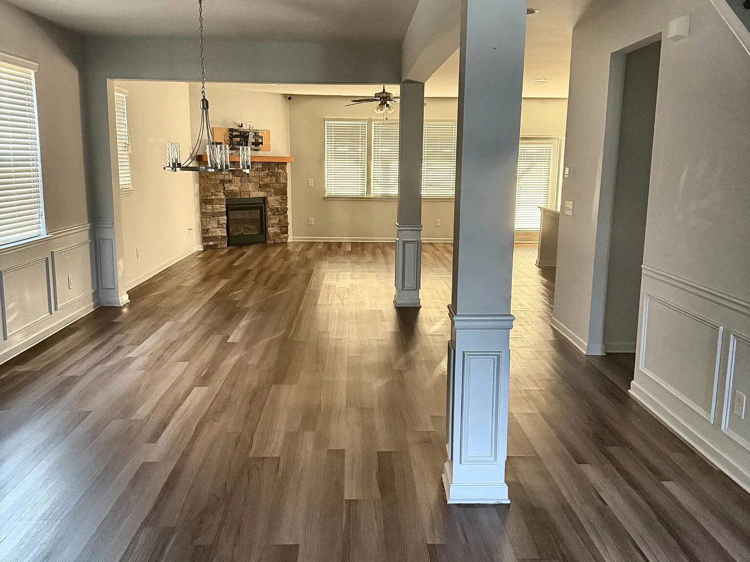 5 bed, 3.0 bath, 3584 sqft, $2,800 — Photo 4