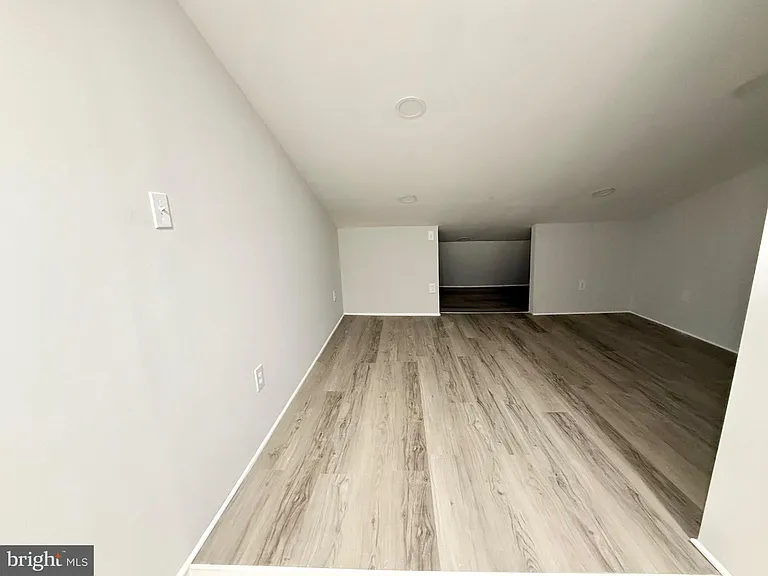 14713 Flints Grove Pl — Photo 31