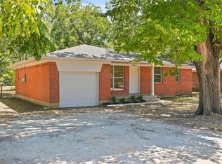 504 Hill St, Aubrey, TX 76227