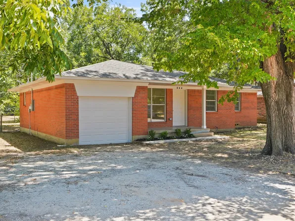 504 Hill St, Aubrey, TX 76227