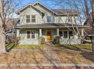 21376 Oakview Dr, Bend, OR 97701