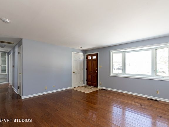 4th image of 37817 N Academy Dr