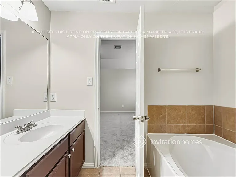 1010 Doubletree Glen Dr — Photo 13