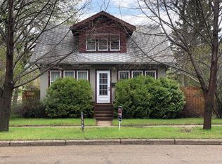 603 8th Ave SE, Jamestown, ND 58401