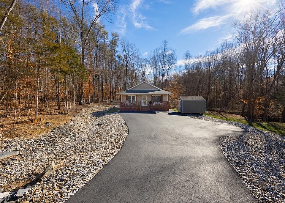 1st image of 1703 Lee Dr
