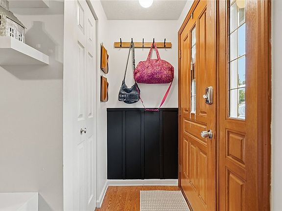 5th image of 3074 Piney Bluff Dr
