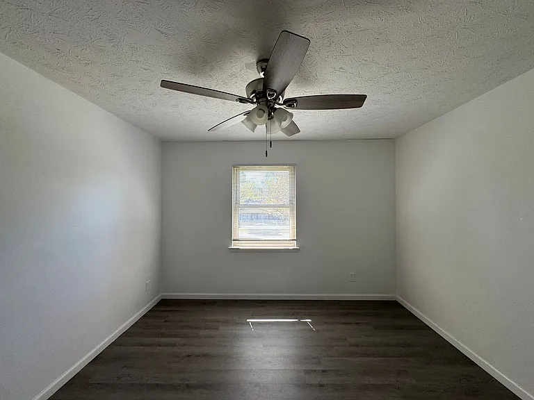6864 Big Wood Rd — Photo 17