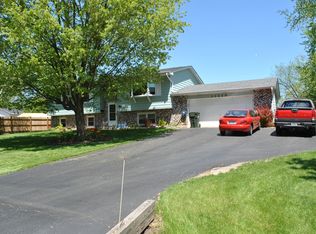 11220 W Carnahan Ave, Beach Park, IL 60099