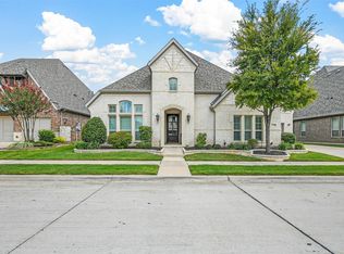 5705 Heron Dr E, Colleyville, TX 76034
