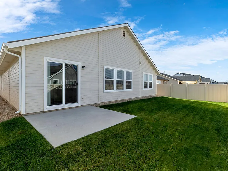 7646 E Declaration Dr — Photo 12