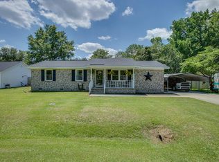 211 Sandy Dr, Moncks Corner, SC 29461