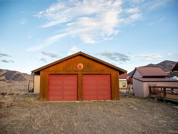 3rd image of 415 Ridge Drive