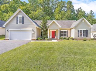 140 Upland Dr, Salem, VA 24153