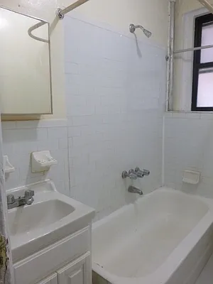 Rented by Bohemia Realty Group | media 10